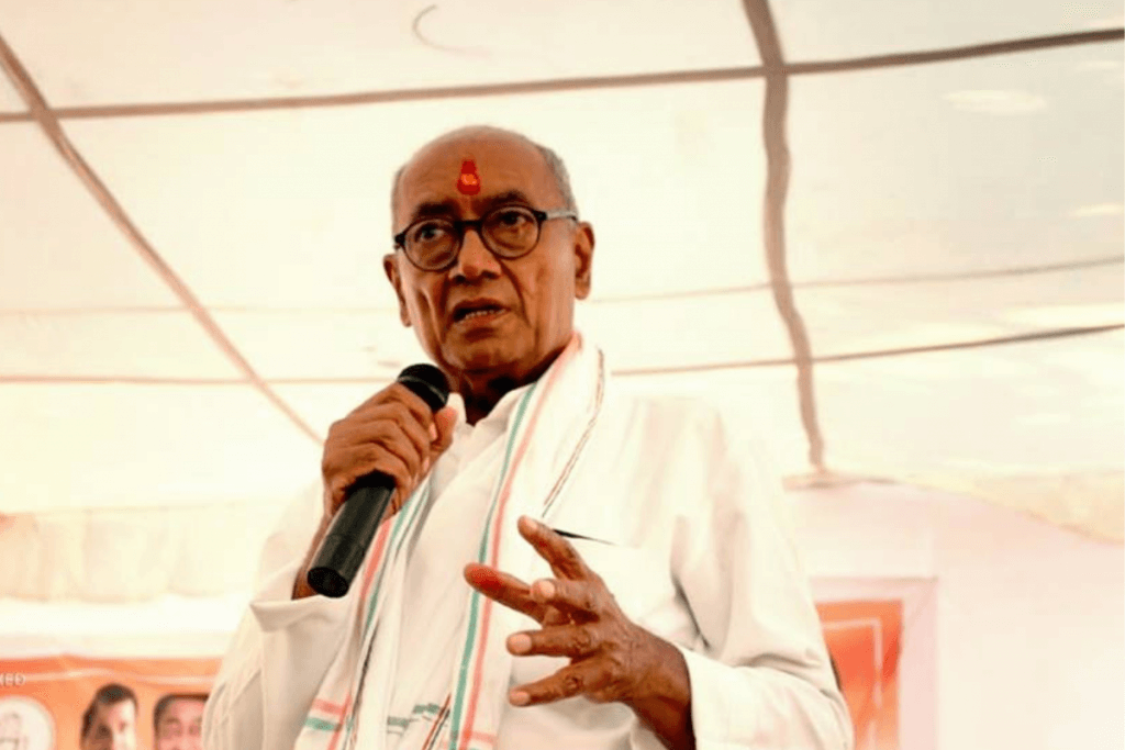digvijay-singh-says-sangh-shaitaan-bhadke-bjp-karyakarta