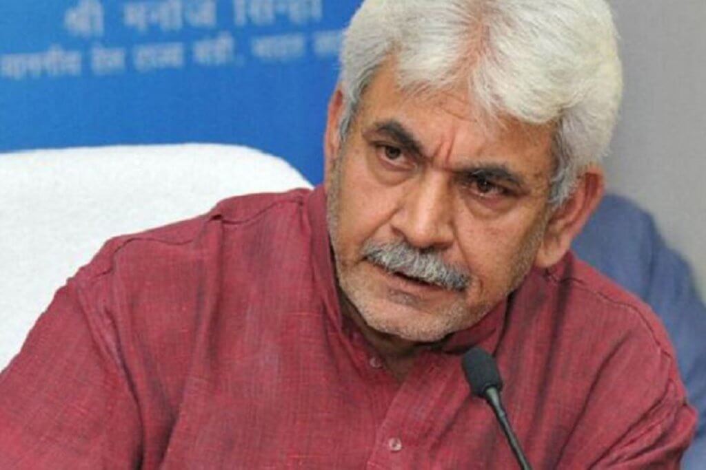 modi-minister-manoj-sinha-dhamki-bjp-workers-ungali-dikhayi-tod-denge