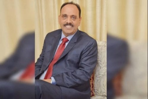 करोड़ों का बिजनेस रोक कर इंसानों को दे रहे हैं जिंदगी वो भी मात्र 1 रुपये में!