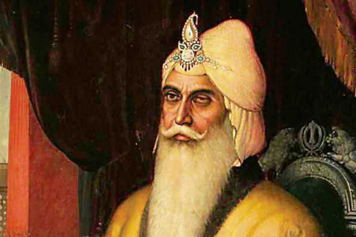 बलशाली महाराजा रणजीत सिंह को इस वजह से खाने पड़े थे 100 कोड़े!