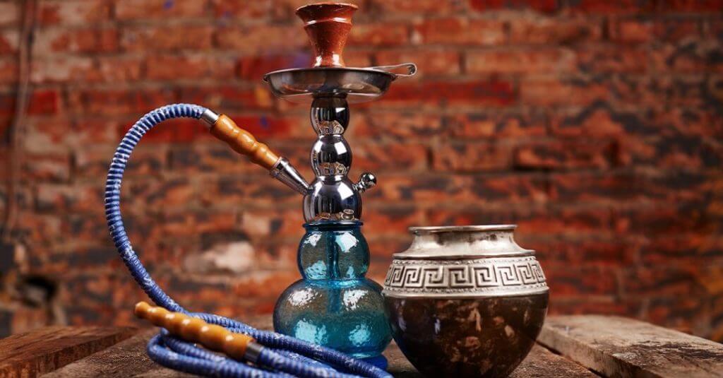 4 Basic Things to Make a Perfect Hookah Session in Shisha Lounge