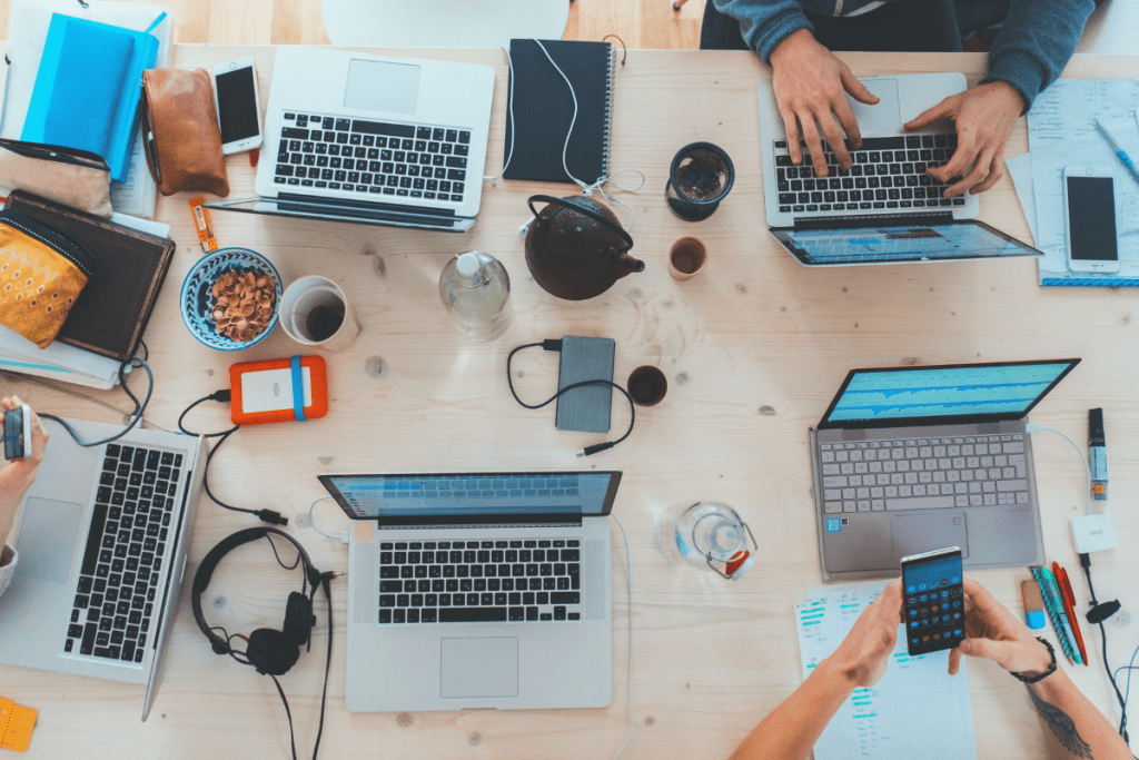 Top 5 Tips on How to become a Social Media Influencer