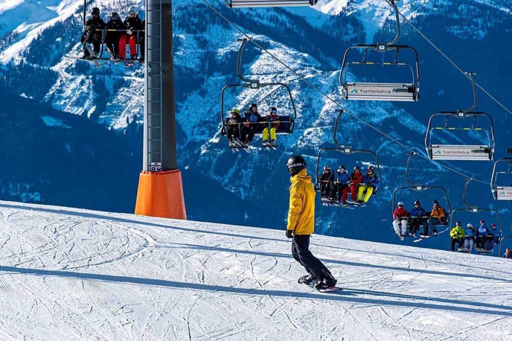 The Best Ski Resorts in and around Manchester, New Hampshire